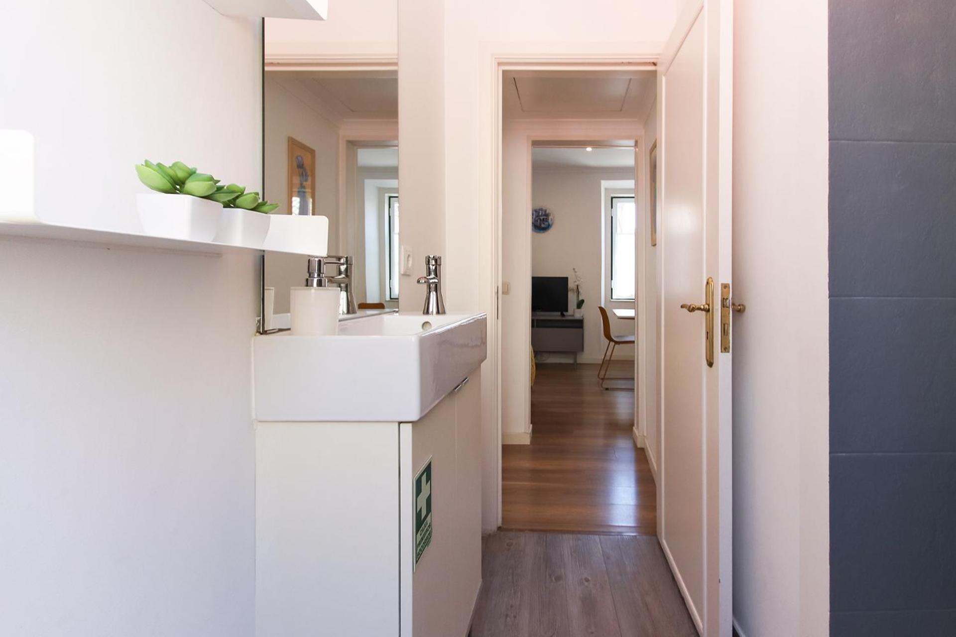 Typical Madragoa By Homing Appartement Lisboa